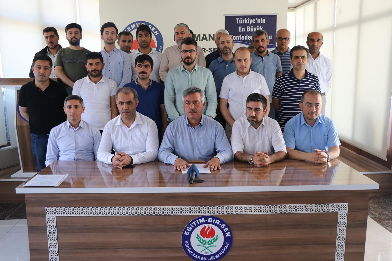"Memurlar üzerinde mobbing uygulanması kabul edilemez" "Memurlar üzerinde mobbing uygulanması kabul edilemez"